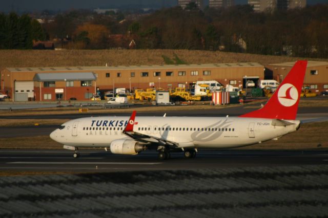 Airbus A330-300 (TC-JGH)