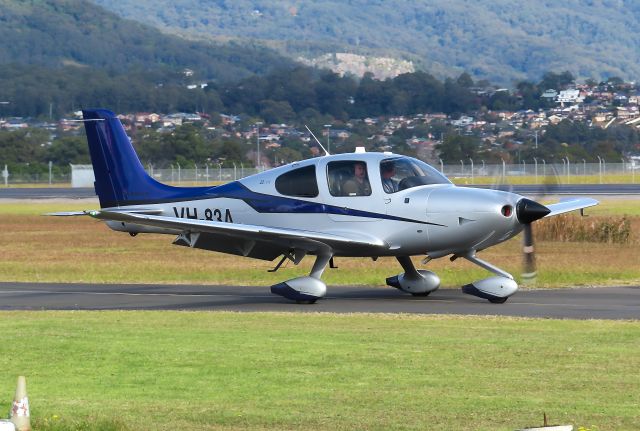 Cirrus SR-22 (VH-83A) - VH-83A rolling into Shellharbour after a coastal flight from Camden. Previously VH-8TC.