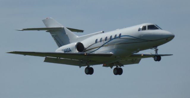 Hawker 800 (N440A) - On final is this 1993 Raytheon BAE 125-800A in the Summer of 2020.