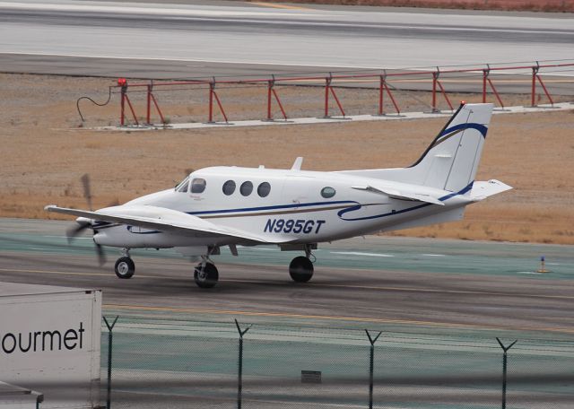 Beechcraft King Air 90 (N995GT)