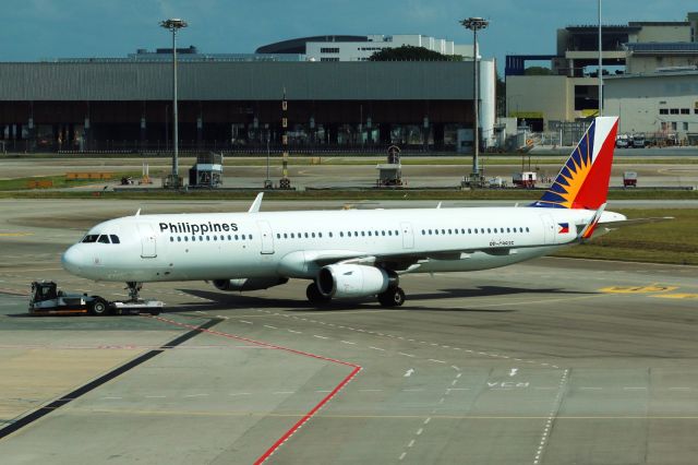Airbus A321 (RP-C9925)