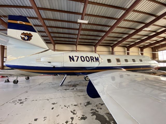 Lockheed Jetstar 2 (N700RM) - Not one, but *two* Jetstars in one hangar. Just love the look of these.