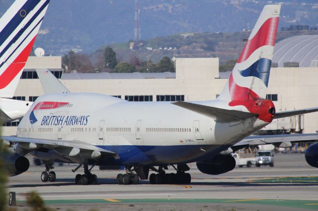 Boeing 747-400 (G-BNLL)