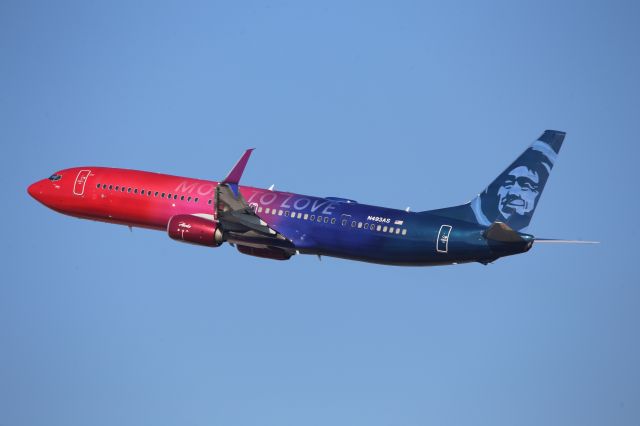 Boeing 737-900 (N493AS)