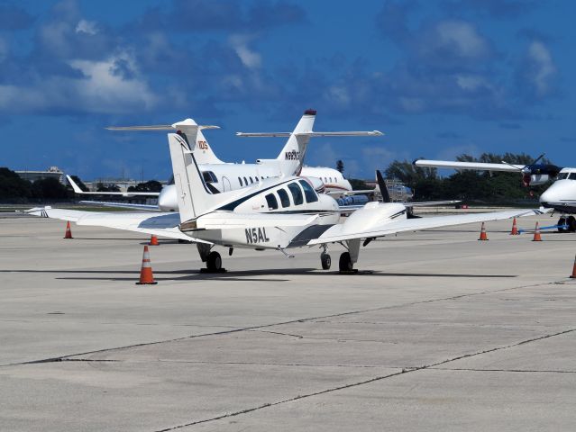 Beechcraft Baron (58) (N5AL)