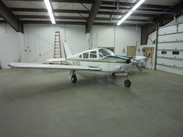 Piper Cherokee Arrow (N111GE)