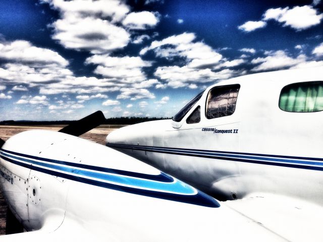 Cessna Conquest 2 (N23NW) - N23NW at Pembroke, ON airport.