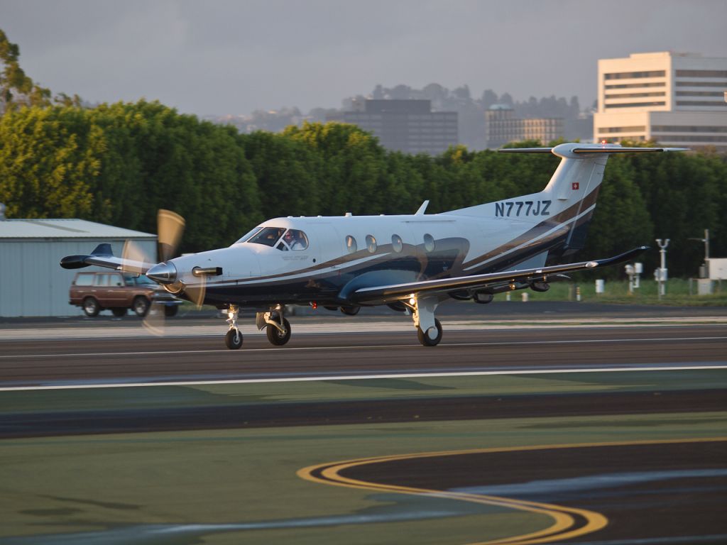 Pilatus PC-12 (N777JZ) - N777JZ departing from RWY 21