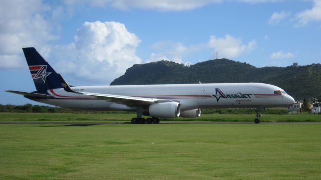 Boeing 757-200 (N192AN)