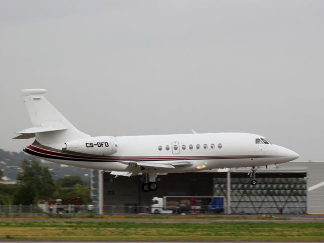 Dassault Falcon 2000 (CS-DFD)