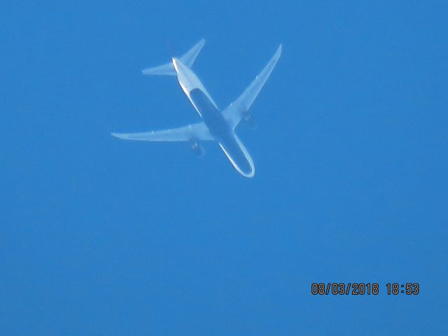 BOEING 767-400 (N838MH)