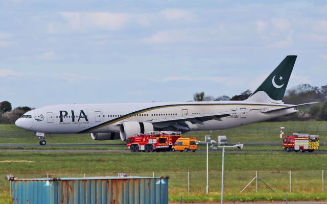 Boeing 777-200 (AP-BGY) - pia b777-2 ap-bgy diverting to shannon while routing manchester to new york 23/4/16.