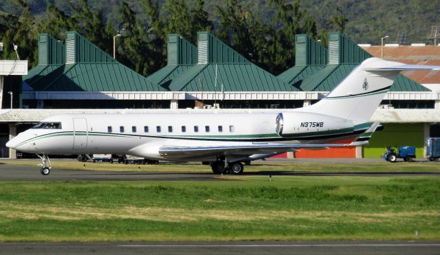 Bombardier Global 5000 (N375WB)