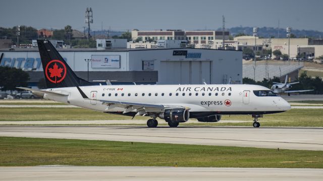 Embraer 170/175 (C-FRQK) - Arriving 13Rbr /6/29/17