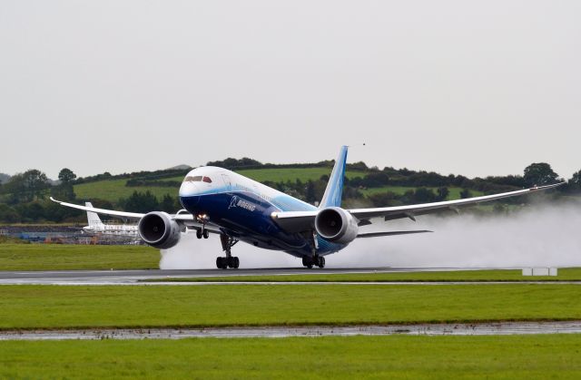 Boeing 787-8 (N787BA)