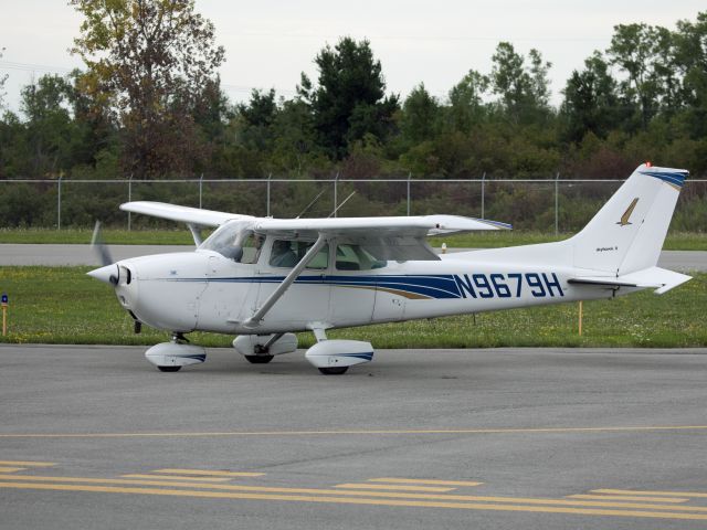 Cessna Skyhawk (N9679H)