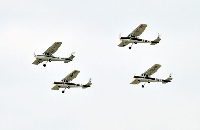 Cessna Commuter (CS-DIA) - The Aerocondor Cessna formation, on my sons Graduation Day