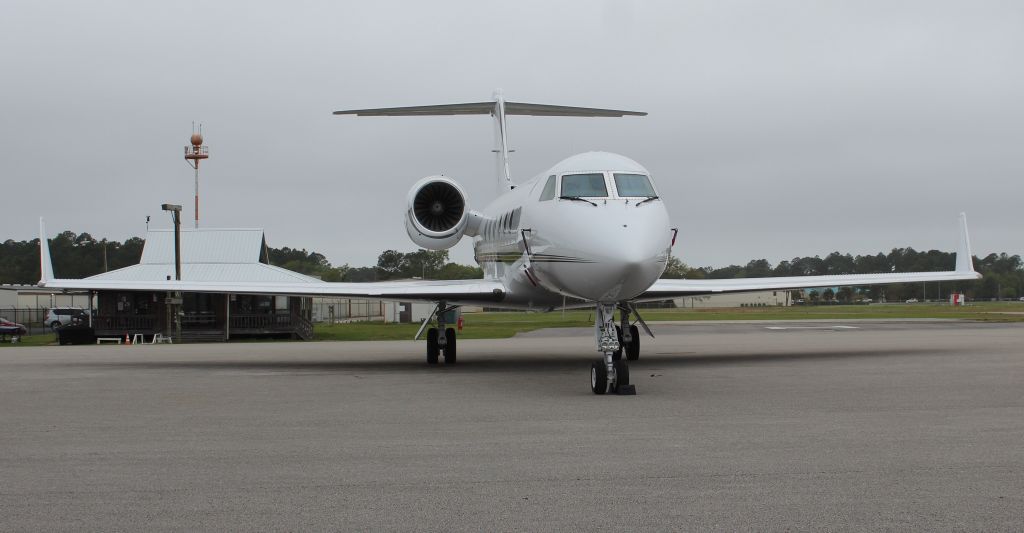 Gulfstream Aerospace Gulfstream IV (N1LW) - A Gulfstream Aerospace G-IV on the ramp under overcast at Jack Edwards National Airport, Gulf Shores, AL - March 27, 2018. Uploaded with the permission of the owner / operator.