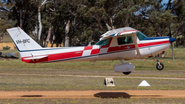 Cessna 152 (VH-BFC)