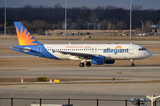 Airbus A320 (N220NV)