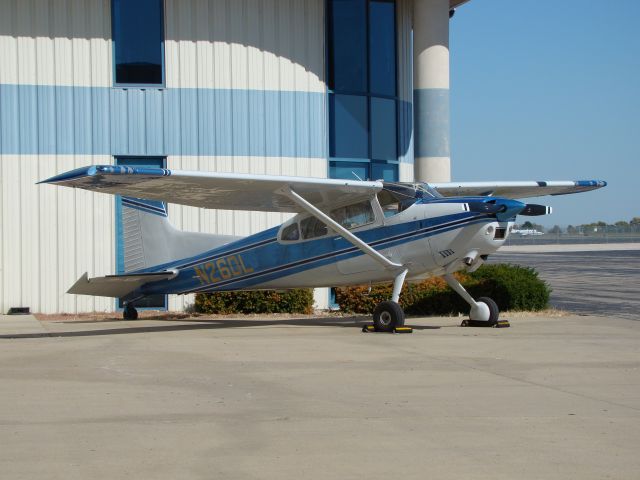 Cessna Skywagon (N26DL)