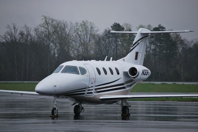 Beechcraft Premier 1 (N33PJ) - Parked at Concord Regional Airport - 4/1/09