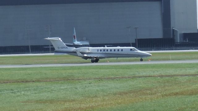 Learjet 45 (C-GPKS)