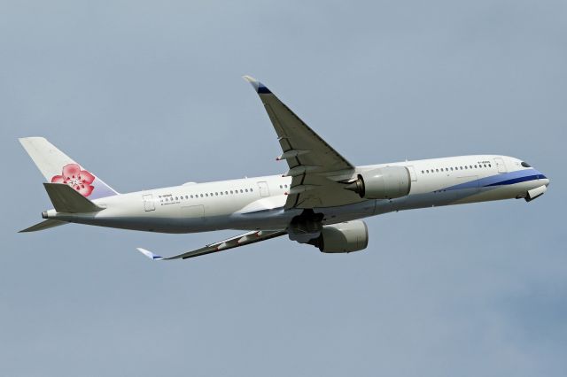 Airbus A350-900 (B-18905)