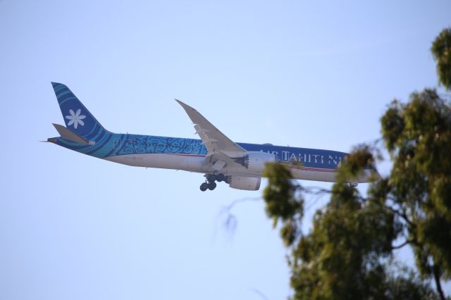 Boeing 787-9 Dreamliner (F-ONUI)