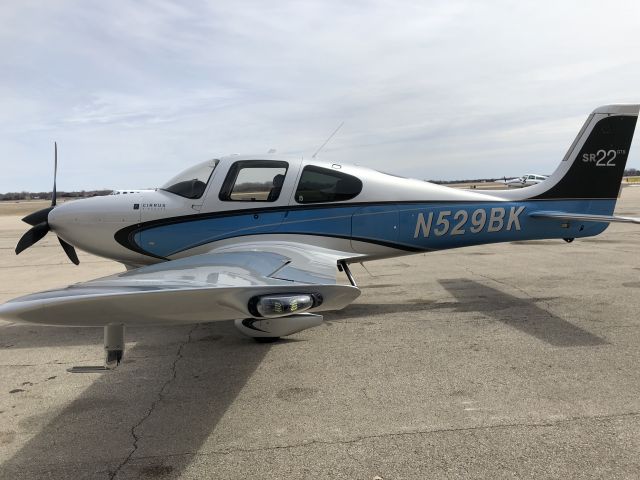 Cirrus SR-22 (N529BK)