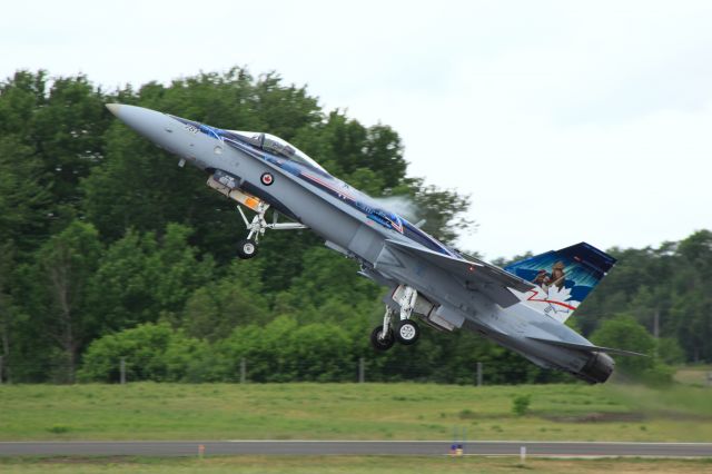 18-8781 — - Seen taking off at the Waterloo Air Show. Lousy weather did not discourage many from coming out to see the RCAF 2012 demo bird and we were not disappointed.