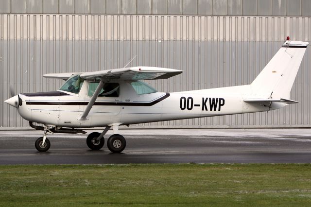 Cessna 152 (OO-KWP)