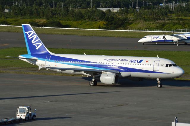 Airbus A320 (JA8400) - 2014-08-26