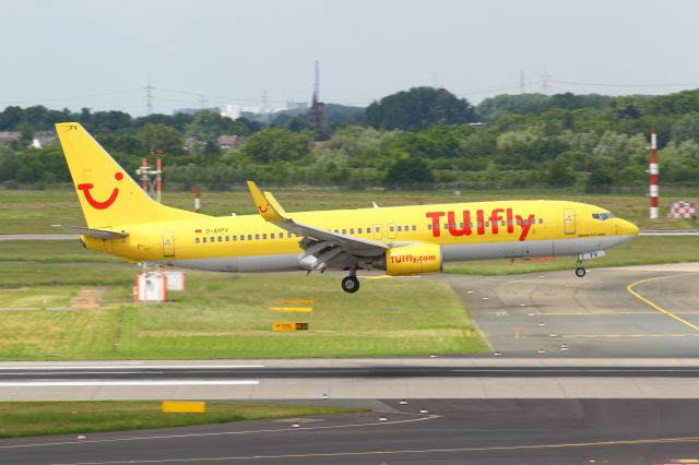 Boeing 737-800 (D-AHFY) - 30.05.2014