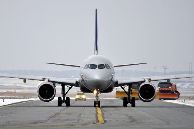 Airbus A320 (VP-BZQ) - A320-214 Aeroflot