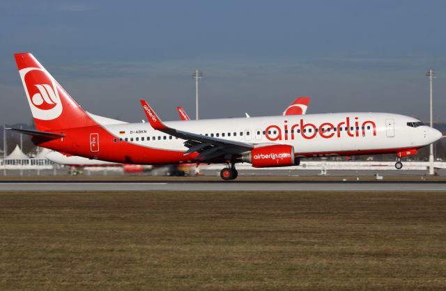 Boeing 737-800 (D-ABKN)