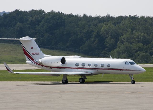 Gulfstream Aerospace Gulfstream IV (N925DC)