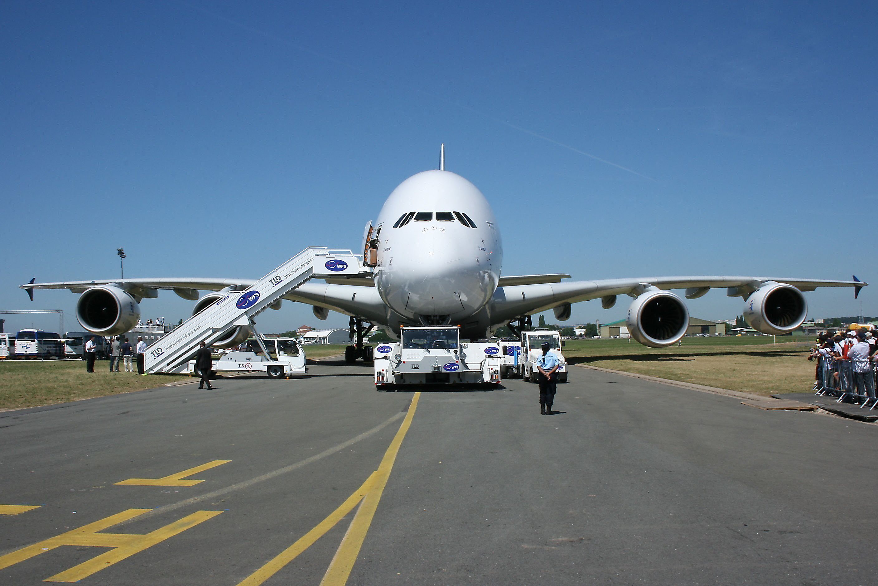 Airbus A380-800 (F-WWDD) - Airbus A380 registered F-WWDD, presented in static  by Airbus Industrie, at Paris  Le Bourget Air Show in June 2011.