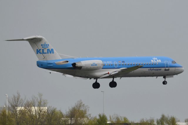 Fokker 70 (PH-WXC)