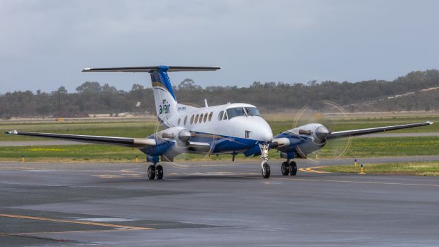 Beechcraft Super King Air 200 (VH-KFH)