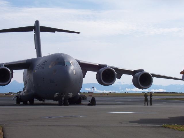 Boeing Globemaster III (17-7703) - CC117 Globemaster III visits CFB Comox from CFB Trenton    Canada bought 4 of these giant strategic lift aircraft from Boeing in southern California  as a STOL capeable, opperations support for our over-seas and Afgan missions