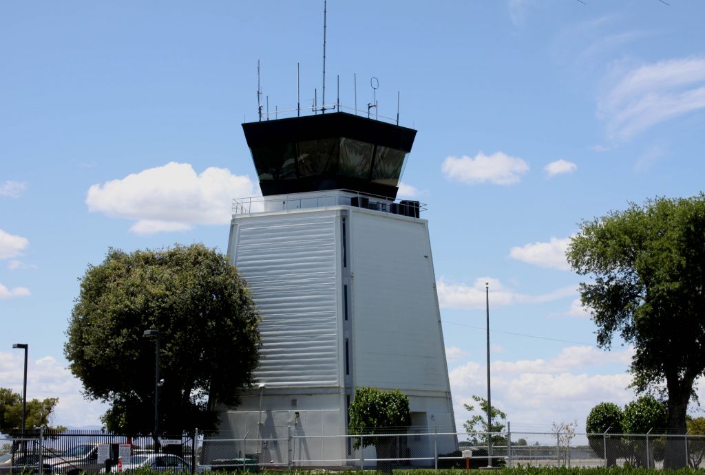 KMOD — - Drove by here to take a look, and was told, This is their "Operational FAA Tower" .. Looks like something Circa 1940-1960s