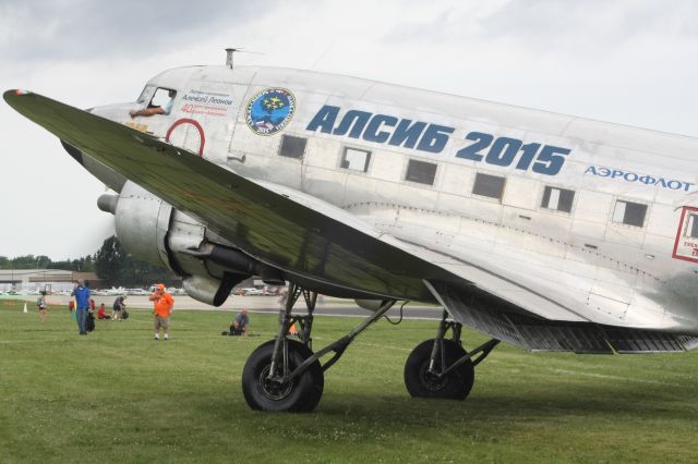 Douglas DC-3 (N4550J)