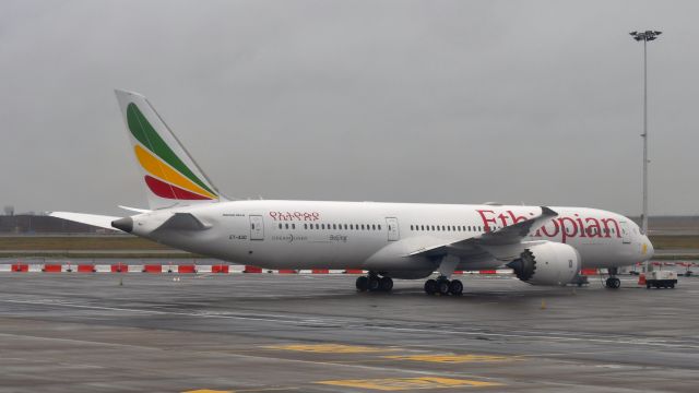 Boeing 787-9 Dreamliner (ET-AUO) - Ethiopian Airlines Boeing 787-9 Dreamliner ET-AUO in Brussels 