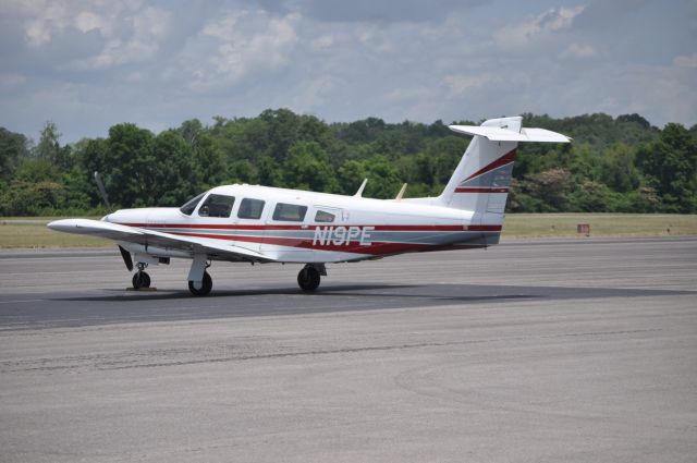 Piper Saratoga (N19PE)