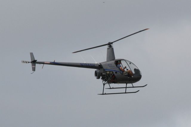 Robinson R-22 (N785SH) - Robinson 22 (N785SH) arrives at Sarasota-Bradenton International Airport