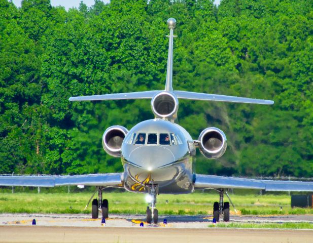 Dassault Falcon 900 (C-GGBC)