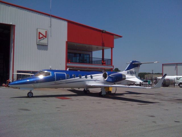 Learjet 31 (N1926S)