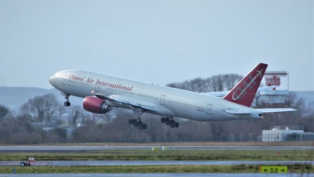 Boeing 777-200 (N846AX) - omni b777-2u8er n846ax dep shannon 17/2/20.