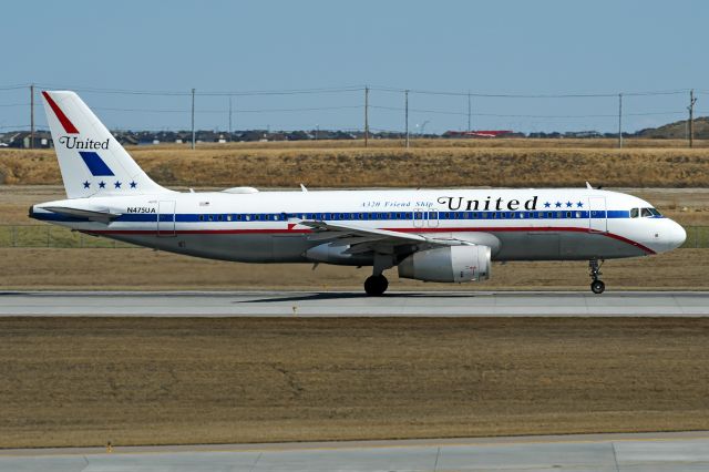 Airbus A320 (N475UA) - Apr 23 at YYC.